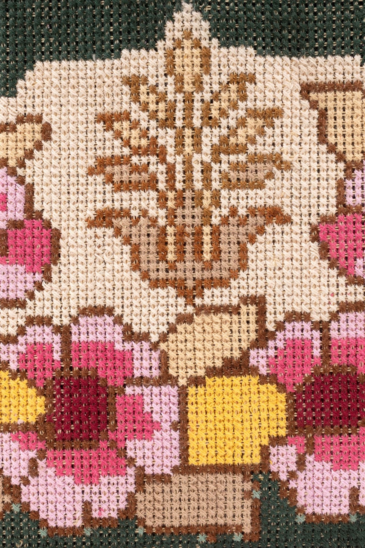 Pink flower tsevres handbag - Image 5